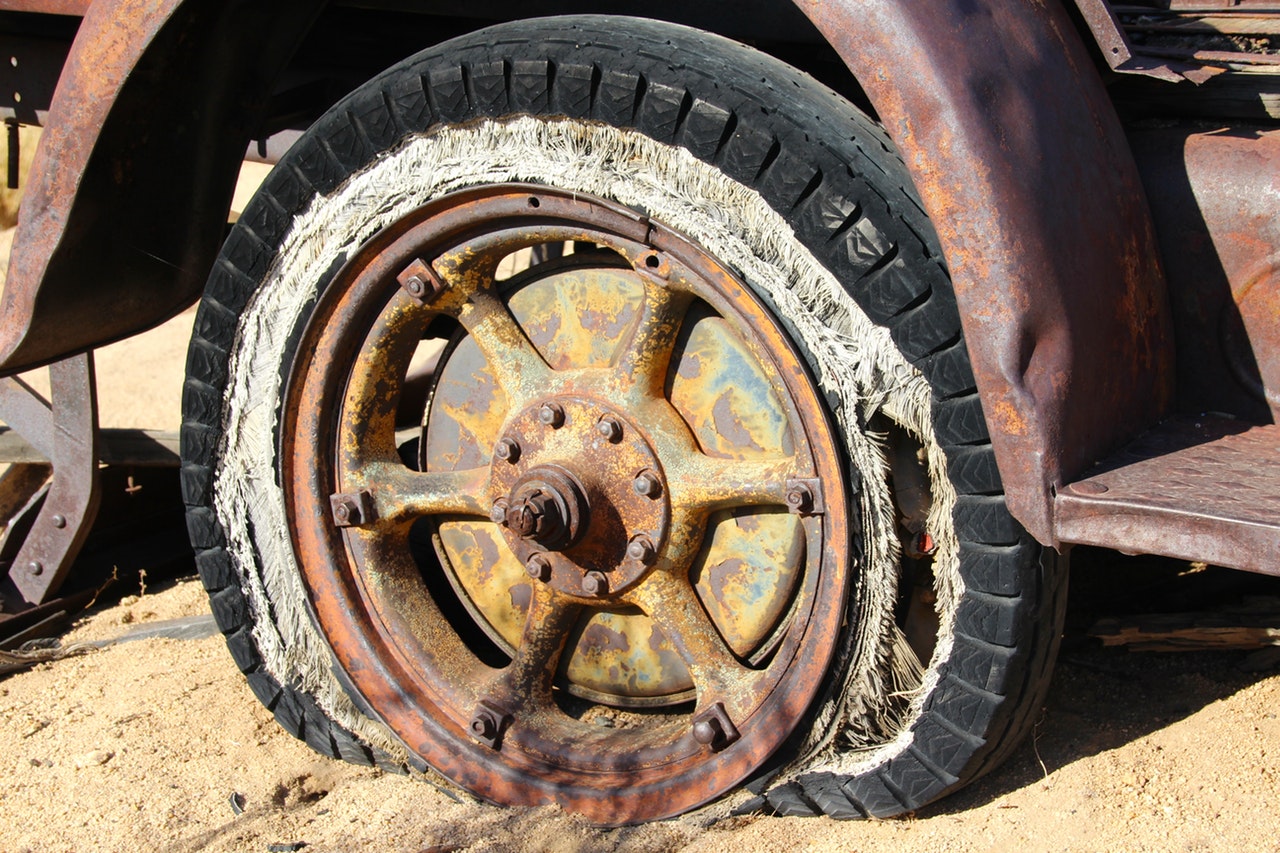 tire-wheel-vintage-antique-53161